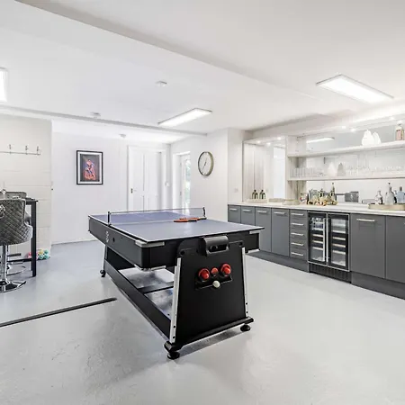 4 Bed In 89095 Semesterbostad *