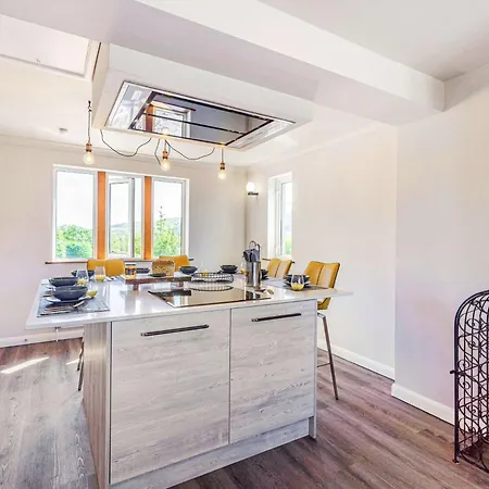 4 Bed In 89095 Semesterbostad *